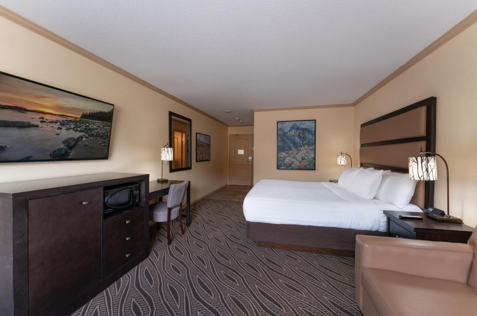 Prestige Inn Golden Extérieur photo